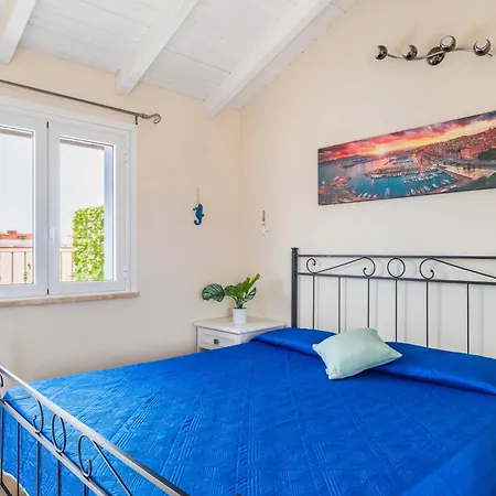 Charming Loft With Large Terrace Apartment Cagliari