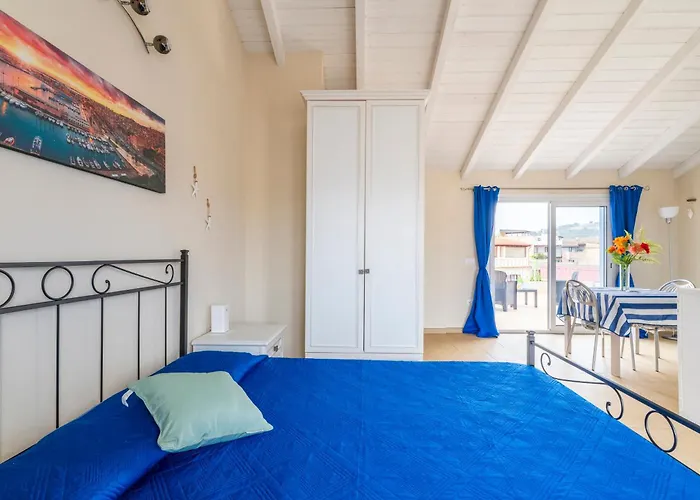 公寓 Charming Loft With Large Terrace