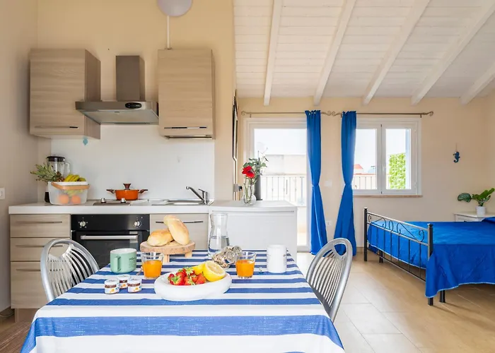 Charming Loft With Large Terrace 公寓 卡利亚里